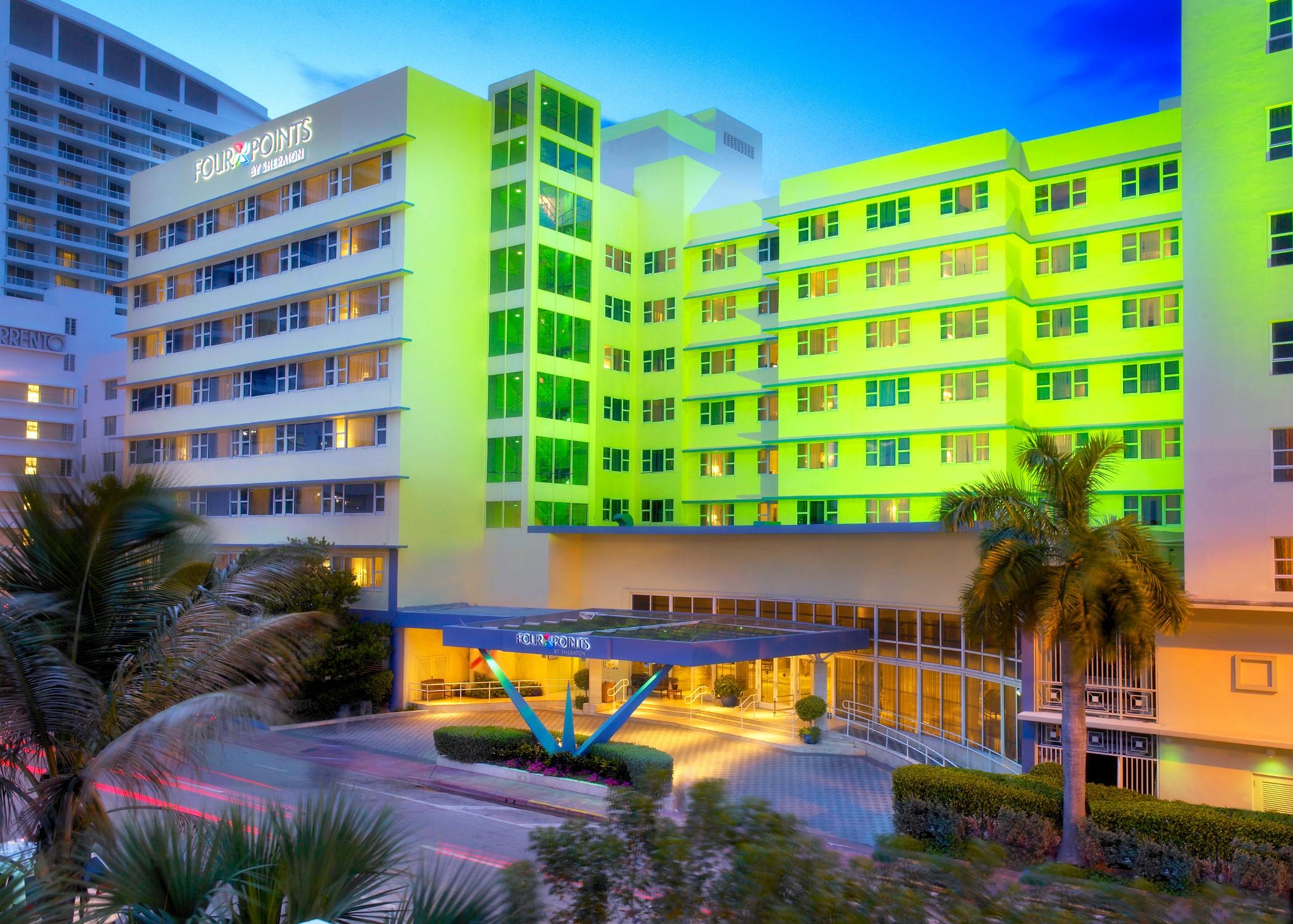 Radisson Resort Miami Beach Exterior photo